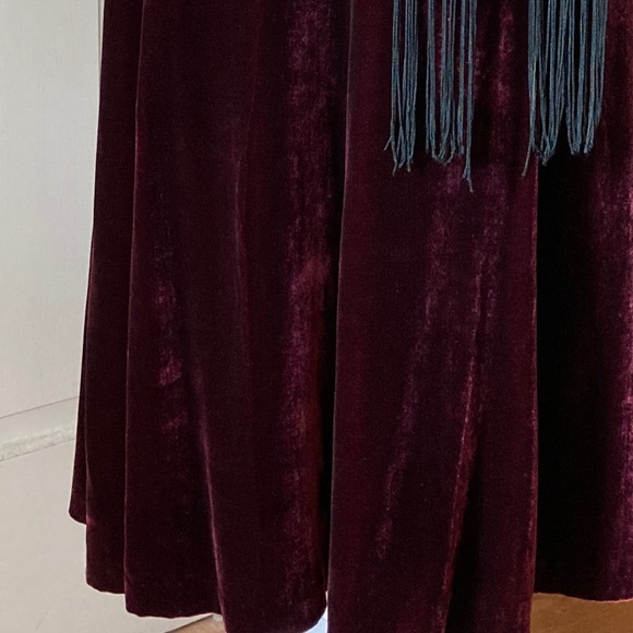 Burgundy Velvet Skirt w Black Velvet Tassel Sash size 14 NEVER WORN - Picture 3 of 10